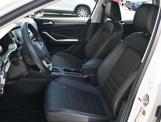 2023 Volkswagen Jetta SE Automatic - 23013228 - 13