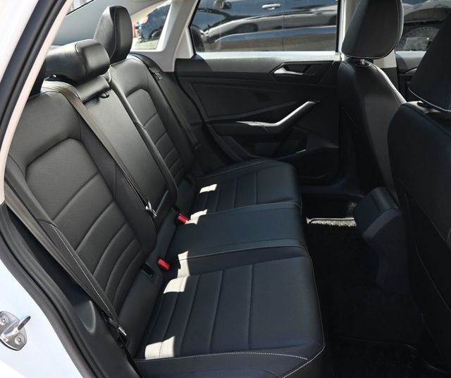 2023 Volkswagen Jetta SE Automatic - 23013228 - 16