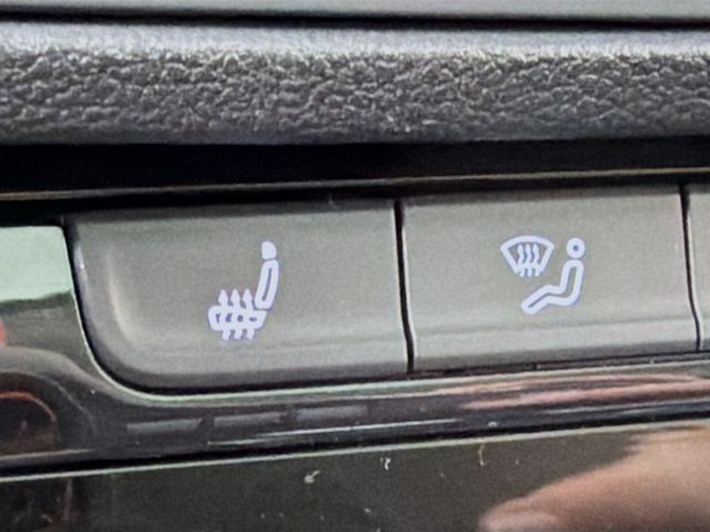 2023 Volkswagen Jetta SE Automatic - 23039444 - 18