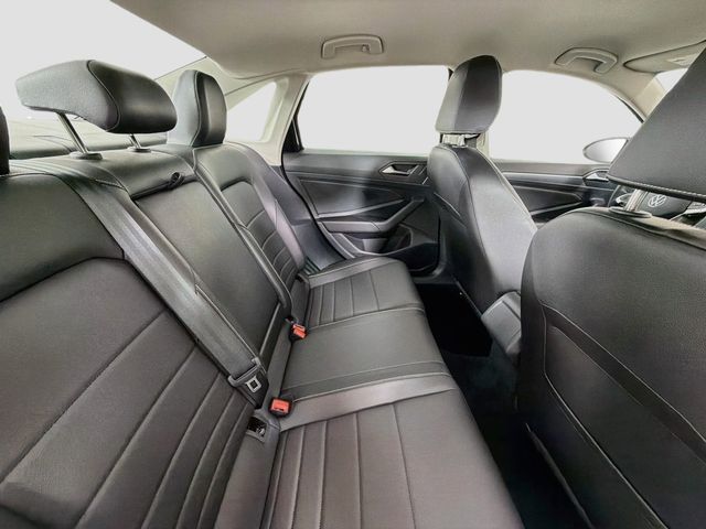 2023 Volkswagen Jetta SE Automatic - 23073881 - 24