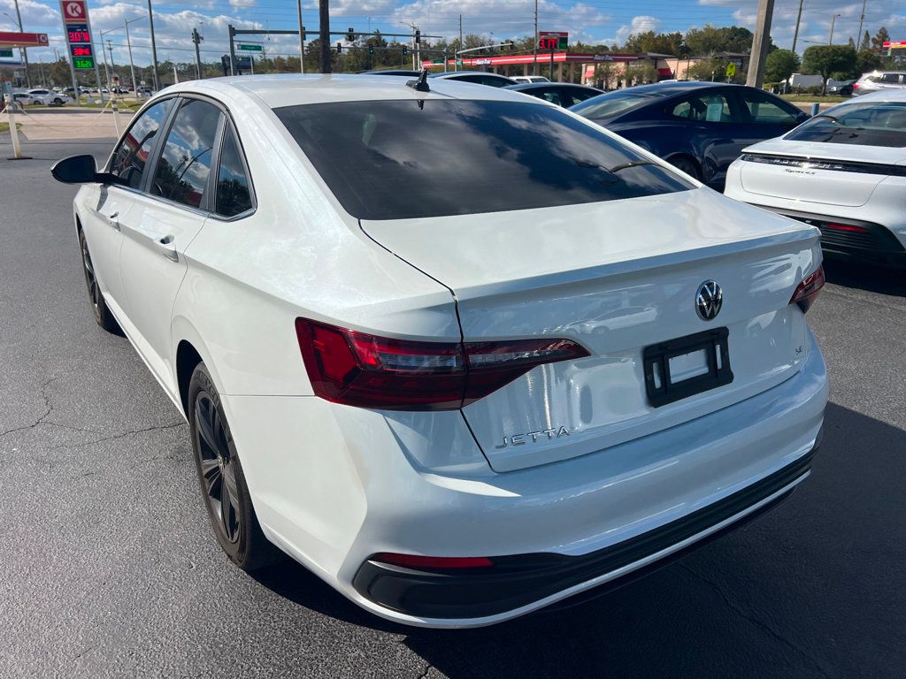 2023 Volkswagen Jetta SE Automatic - 22673699 - 3