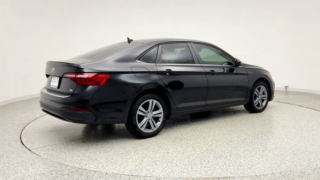 2023 Volkswagen Jetta SE Automatic - 23005618 - 4