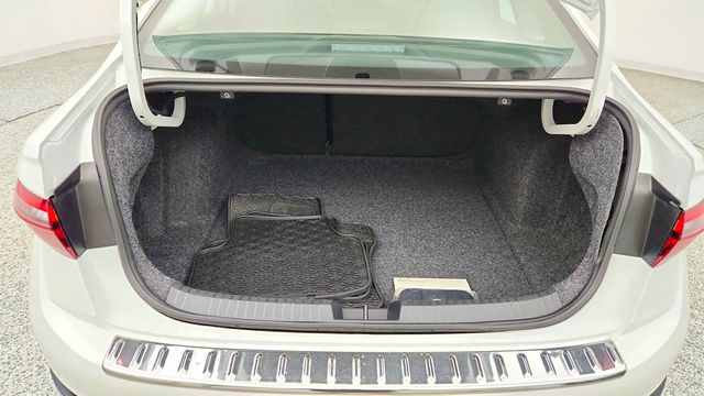 2023 Volkswagen Jetta SEL Automatic - 23067958 - 21