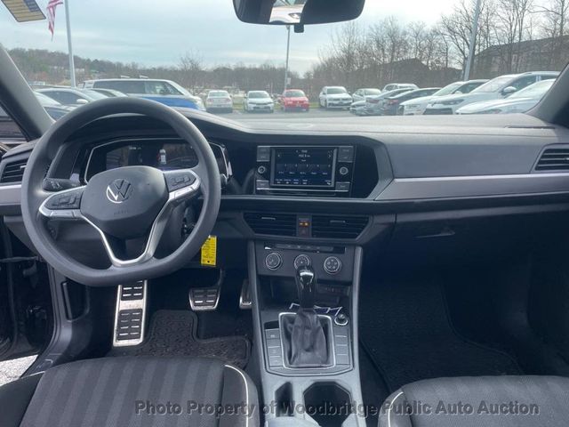 2023 Volkswagen Jetta Sport Automatic - 23005894 - 22