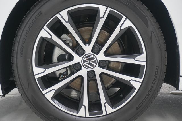 2023 Volkswagen Jetta Sport Automatic - 23012583 - 19