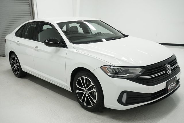 2023 Volkswagen Jetta Sport Automatic - 23012583 - 2
