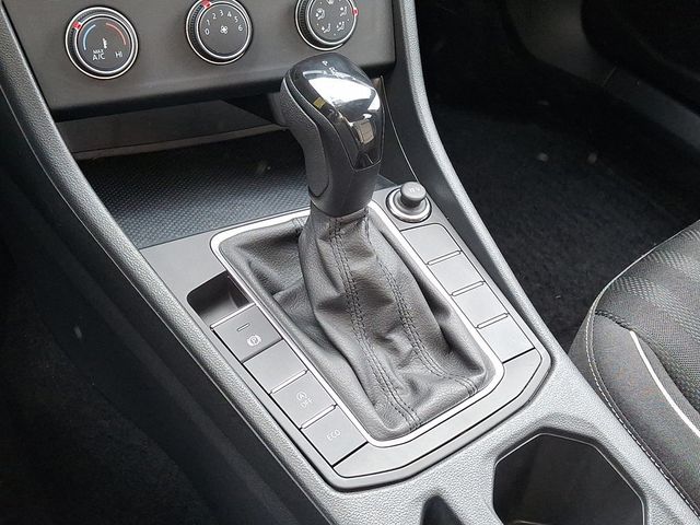 2023 Volkswagen Jetta Sport Automatic - 22944670 - 13