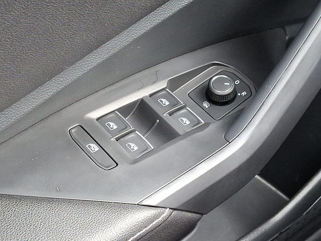 2023 Volkswagen Jetta Sport Automatic - 22944670 - 23