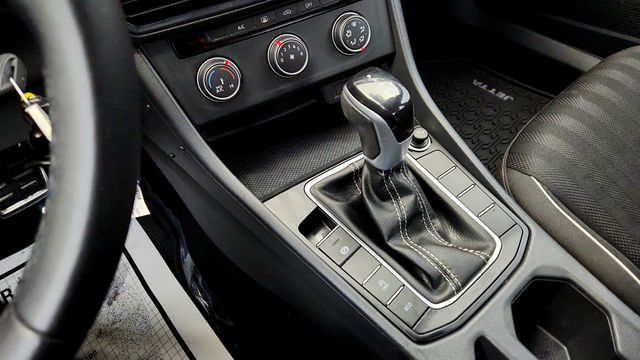 2023 Volkswagen Jetta Sport Automatic w/ Driver Assistance Package - 22993458 - 15