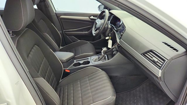 2023 Volkswagen Jetta Sport Automatic w/ Driver Assistance Package - 22993458 - 22