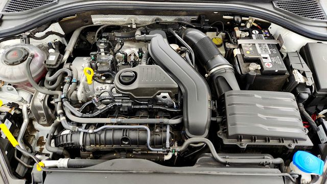 2023 Volkswagen Jetta Sport Automatic w/ Driver Assistance Package - 22993458 - 25