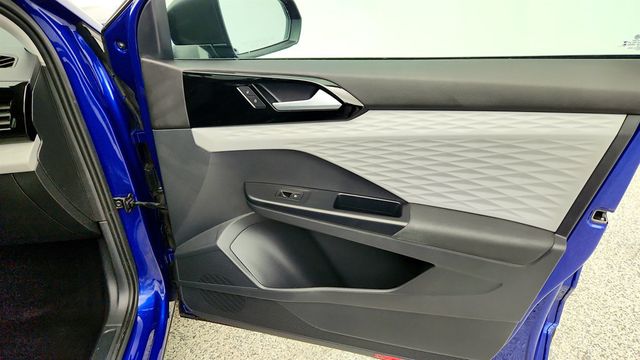 2023 Volkswagen Taos S - 22975322 - 24