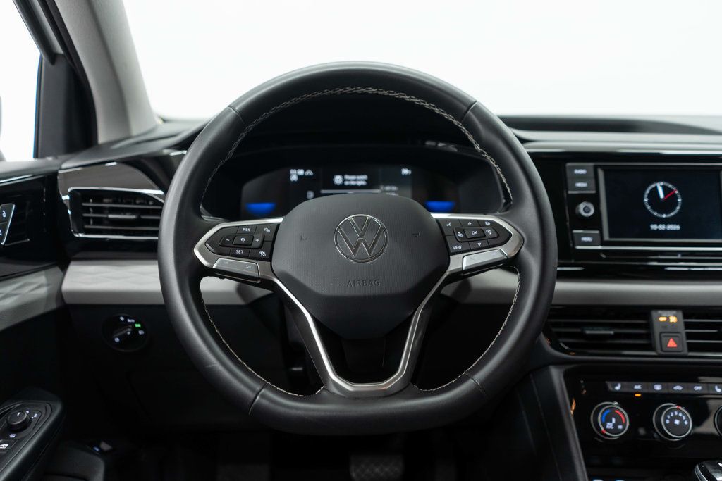 Volkswagen Taos photo 14