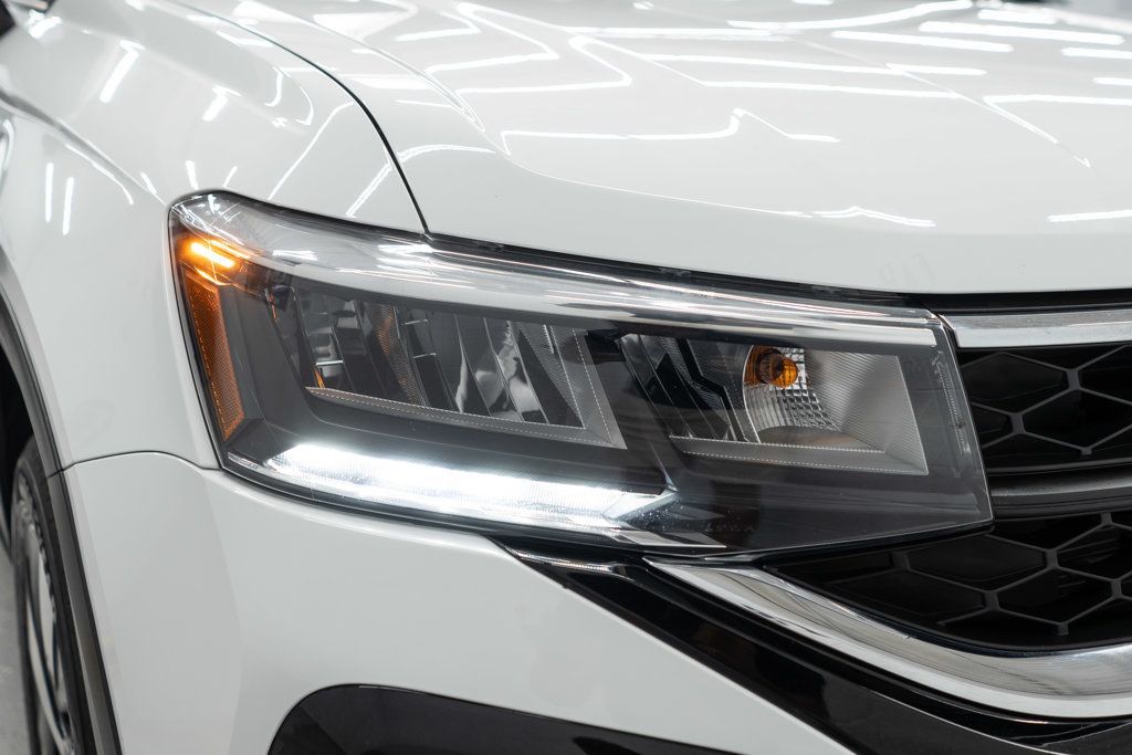 Volkswagen Taos photo 36