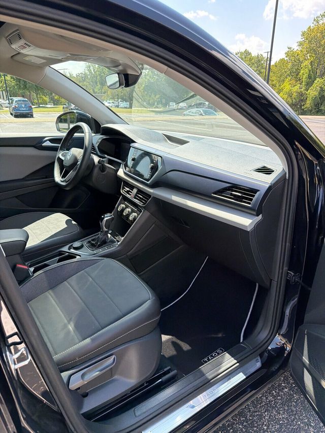 2023 Volkswagen Taos SE 4MOTION - 23072882 - 11