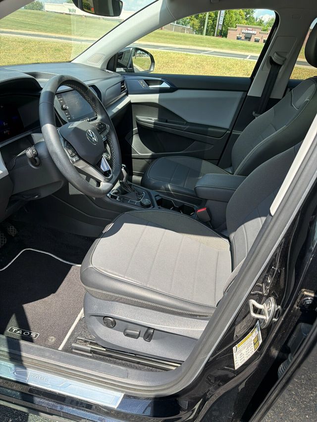 2023 Volkswagen Taos SE 4MOTION - 23072882 - 8