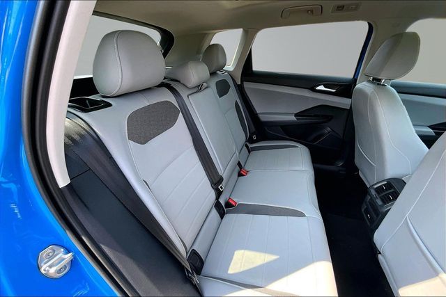 2023 Volkswagen Taos SE 4MOTION - 23055798 - 13