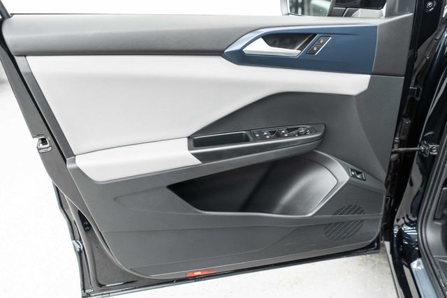 2023 Volkswagen Taos SE 4MOTION - 22982909 - 12