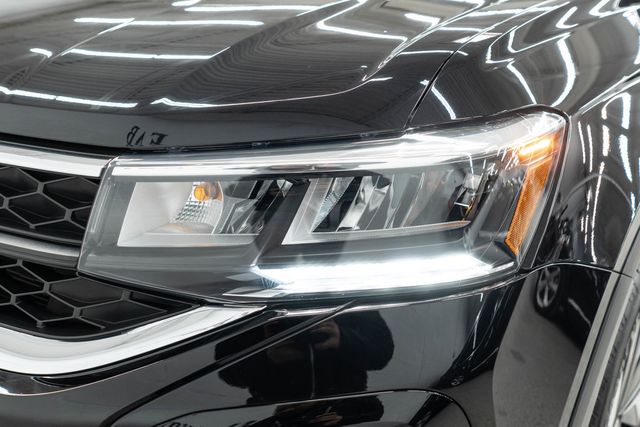 2023 Volkswagen Taos SE 4MOTION - 22982909 - 37