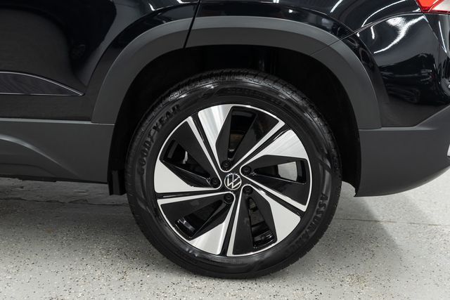 2023 Volkswagen Taos SE 4MOTION - 23074594 - 31