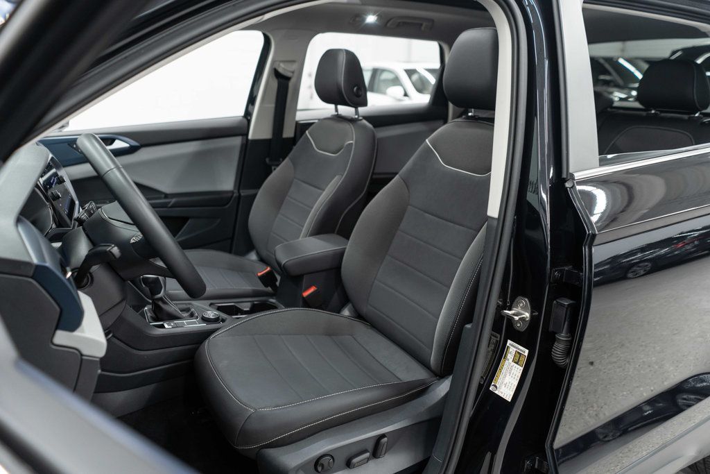 Volkswagen Taos photo 9