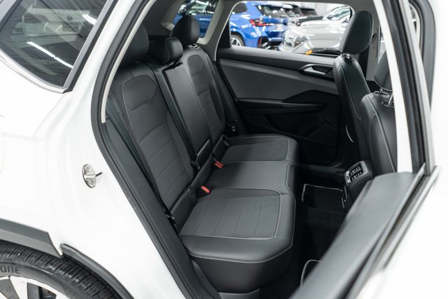 2023 Volkswagen Taos SE 4MOTION - 23094150 - 12