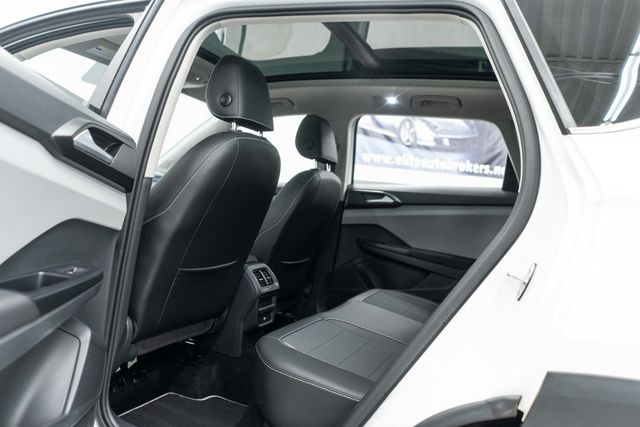 2023 Volkswagen Taos SE 4MOTION - 23094150 - 28