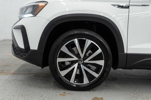 2023 Volkswagen Taos SE 4MOTION - 23094150 - 31