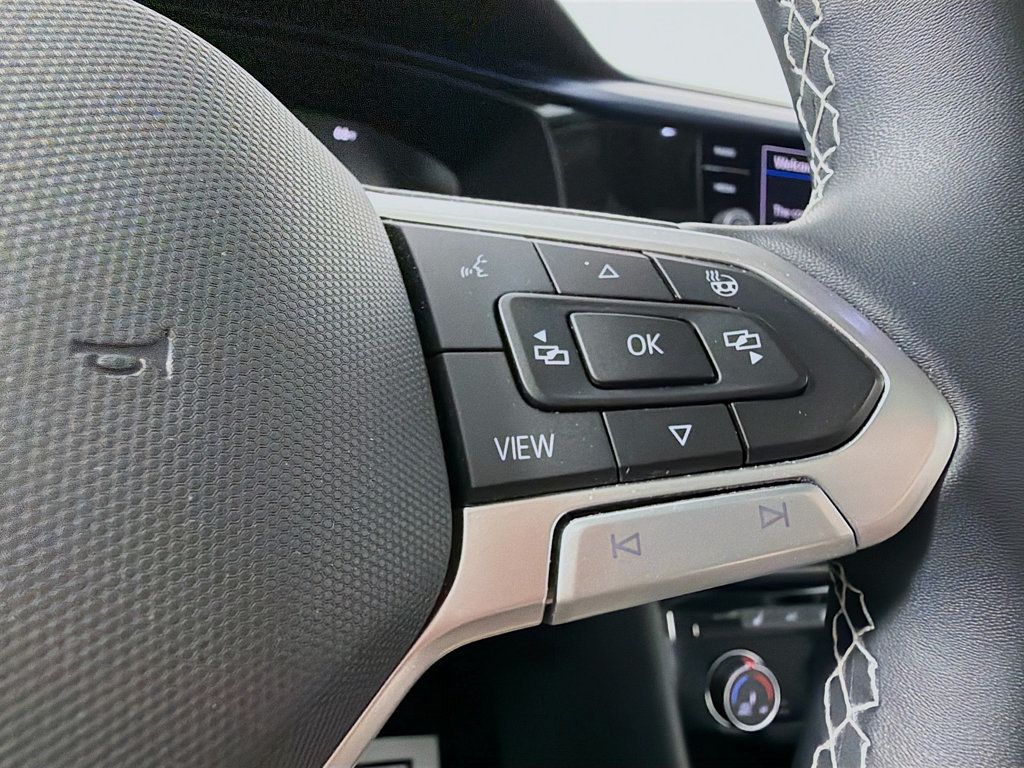 2023 Volkswagen Taos SE 4MOTION - 23011513 - 11