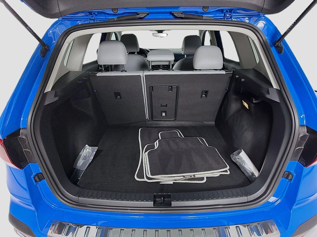 2023 Volkswagen Taos SE 4MOTION - 23011513 - 26