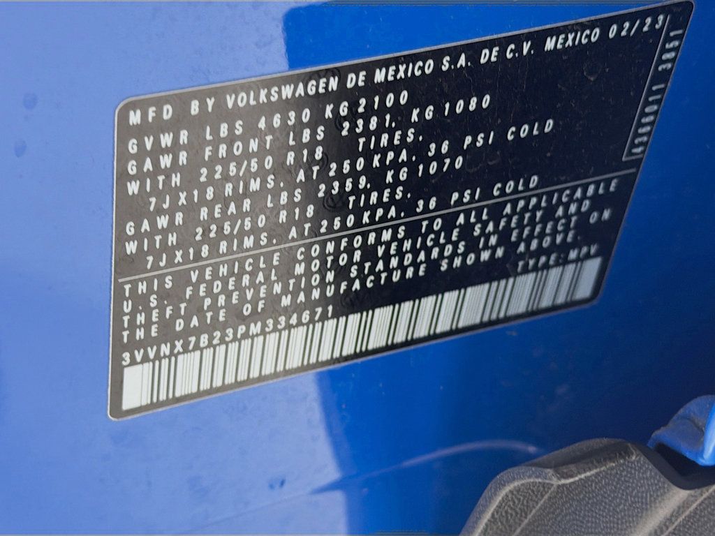2023 Volkswagen Taos SE 4MOTION - 23011513 - 32