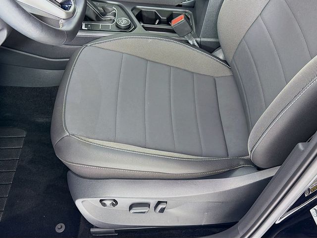 2023 Volkswagen Taos SE 4MOTION - 23027960 - 17