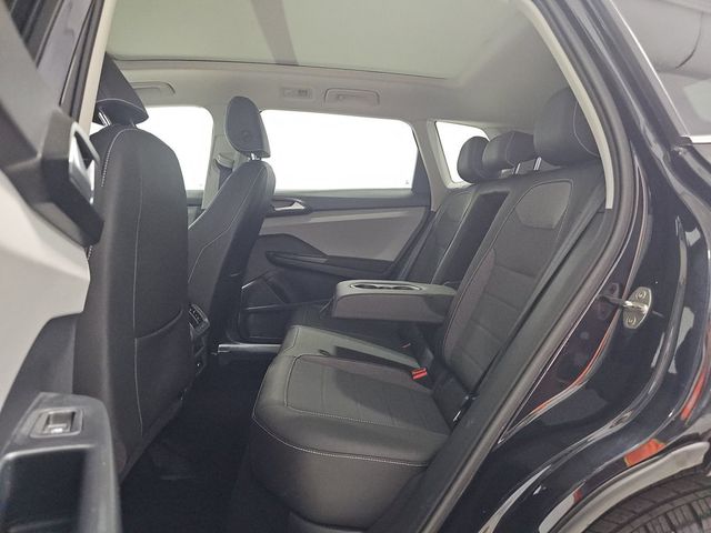 2023 Volkswagen Taos SE 4MOTION - 23065390 - 9