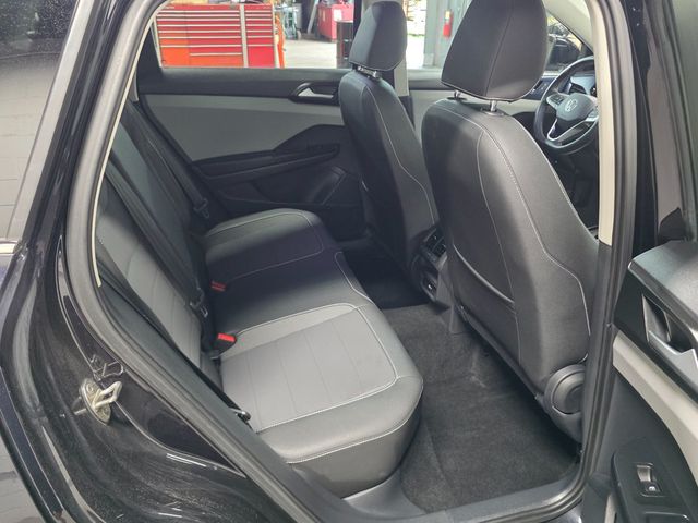 2023 Volkswagen Taos SE 4MOTION - 23065390 - 37