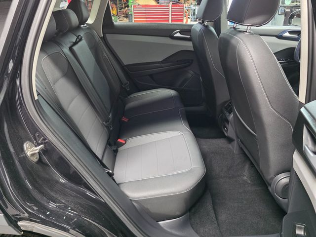 2023 Volkswagen Taos SE 4MOTION - 23065390 - 38