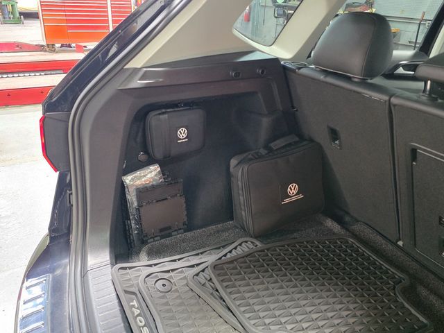 2023 Volkswagen Taos SE 4MOTION - 23065390 - 42