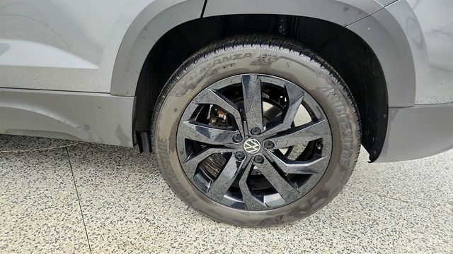 2023 Volkswagen Taos SE 4MOTION *Ltd Avail* with Panoramic Sunroof & Black Wheel Pkgs - 23007485 - 10