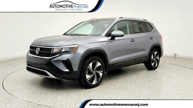 2023 Volkswagen Taos SE 4MOTION with Panoramic Sunroof Package - 23026777 - 0