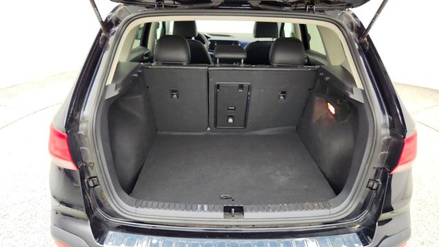 2023 Volkswagen Taos SE 4MOTION w/ Panoramic Sunroof - 23066991 - 21