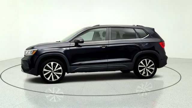 2023 Volkswagen Taos SE 4MOTION w/ Panoramic Sunroof - 23066991 - 7
