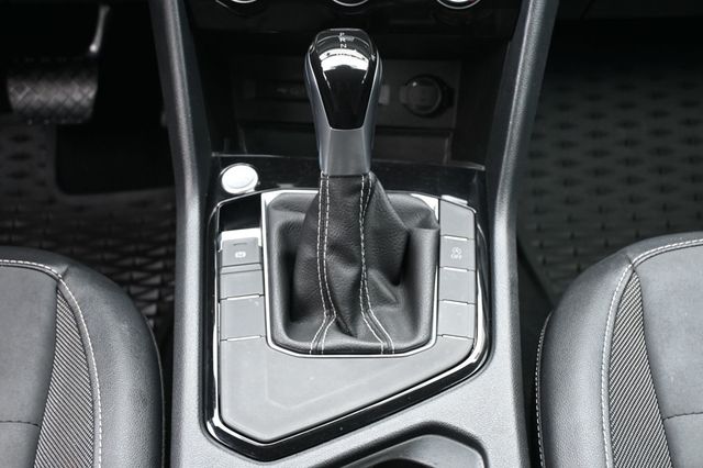 2023 Volkswagen Taos SE FWD - 23048780 - 15