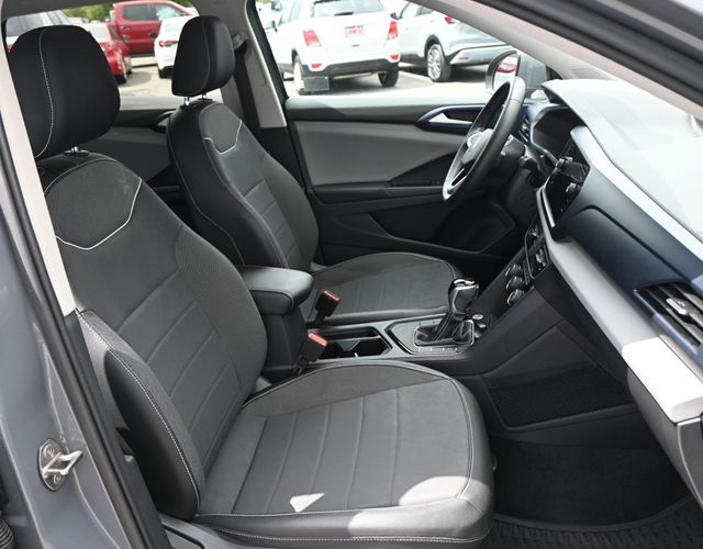 2023 Volkswagen Taos SE FWD - 23048780 - 18