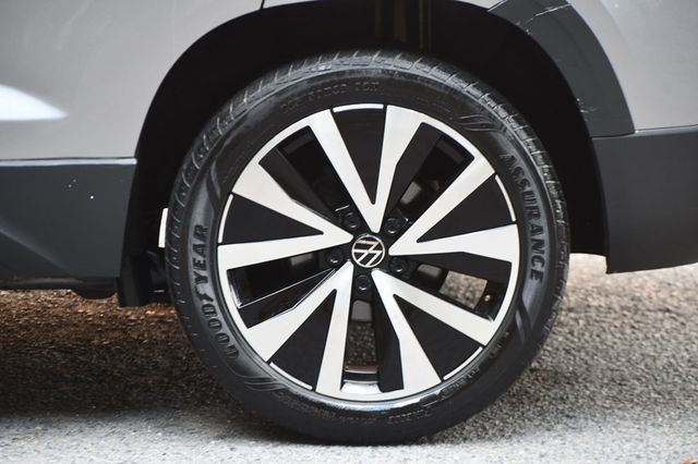 2023 Volkswagen Taos SE FWD - 22910565 - 10