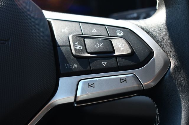 2023 Volkswagen Taos SE FWD - 22910565 - 21