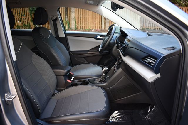 2023 Volkswagen Taos SE FWD - 22910565 - 22