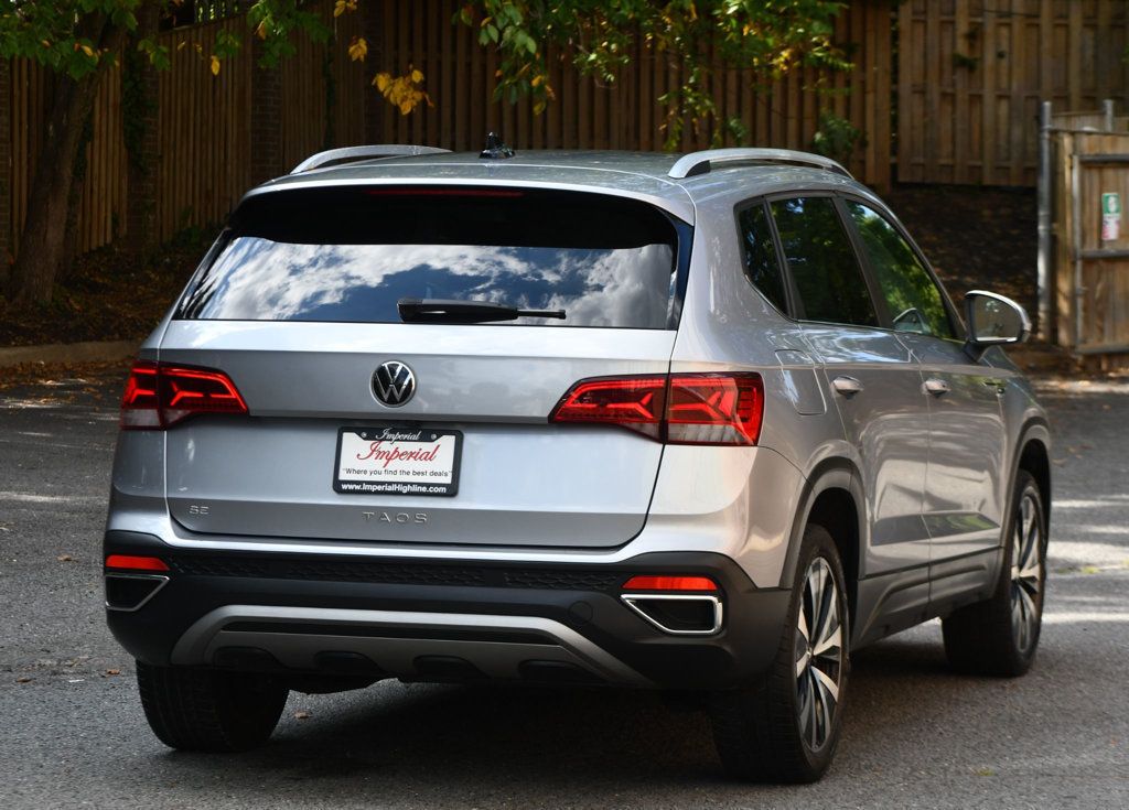 2023 Volkswagen Taos SE photo 7