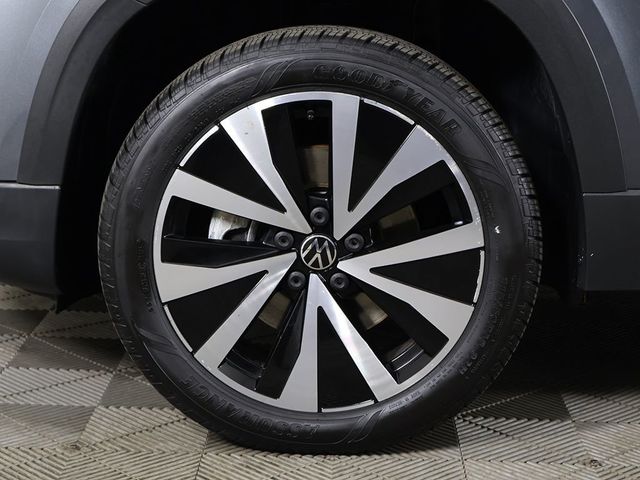 2023 Volkswagen Taos SE FWD - 23031541 - 19