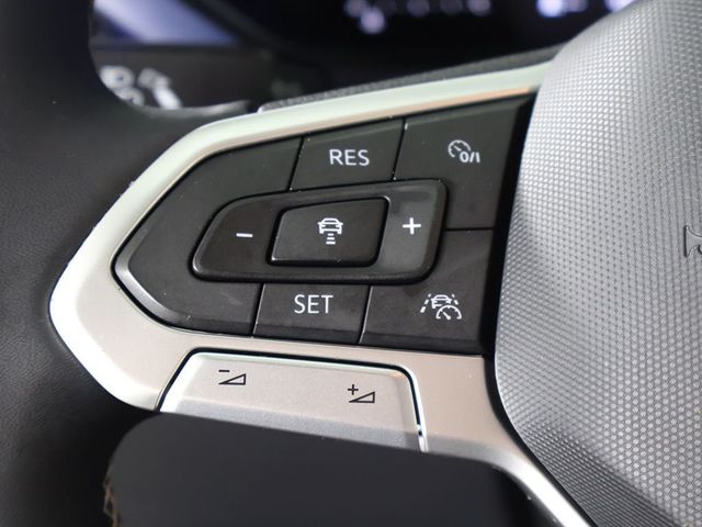 2023 Volkswagen Taos SE FWD - 23031541 - 36