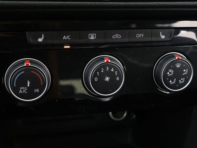 2023 Volkswagen Taos SE FWD - 23031541 - 42