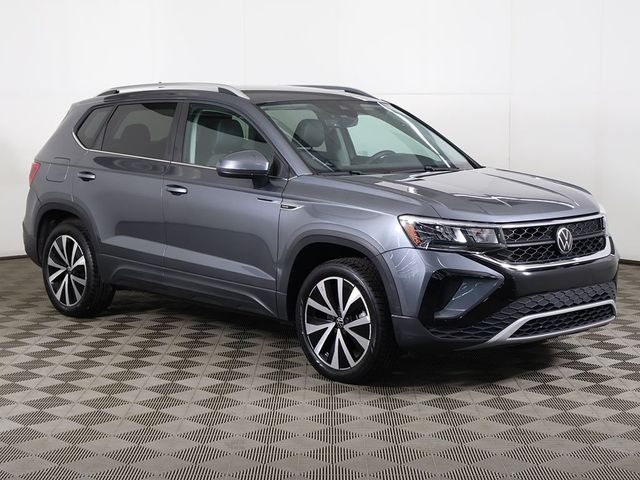 2023 Volkswagen Taos SE FWD - 23031541 - 48
